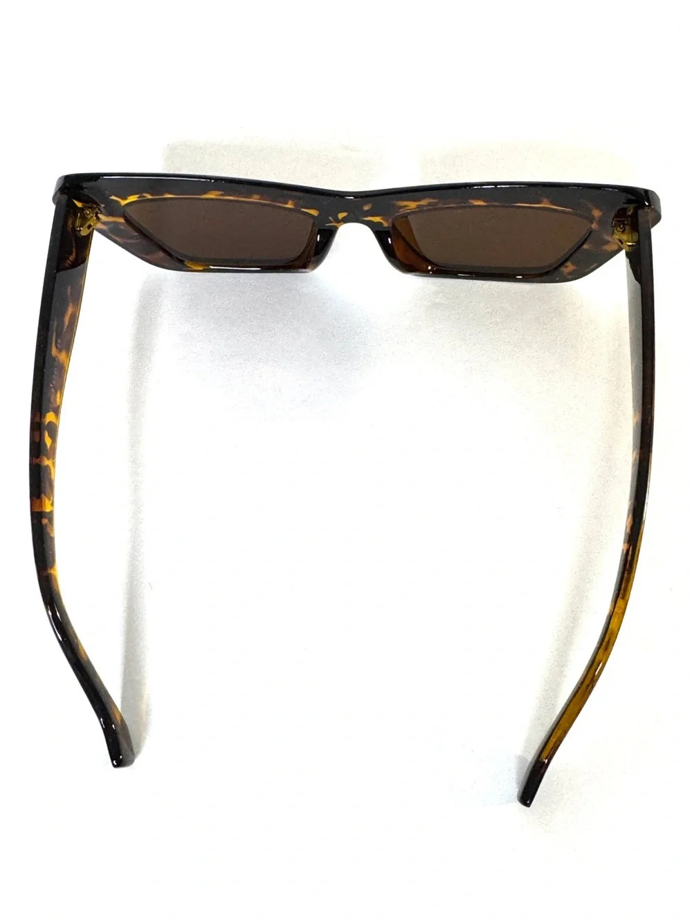 FIFTH & NINTH Kenna Sunglasses NEW With Case Tortoise Brown Cat Eye